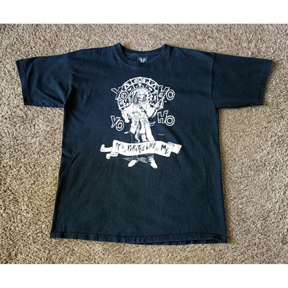 Vintage Sea Wolf Pirate T-Shirt Men's Size Small Graphic Black Shirt